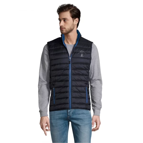 photo doudoune homme bleue avec logo Vaelya